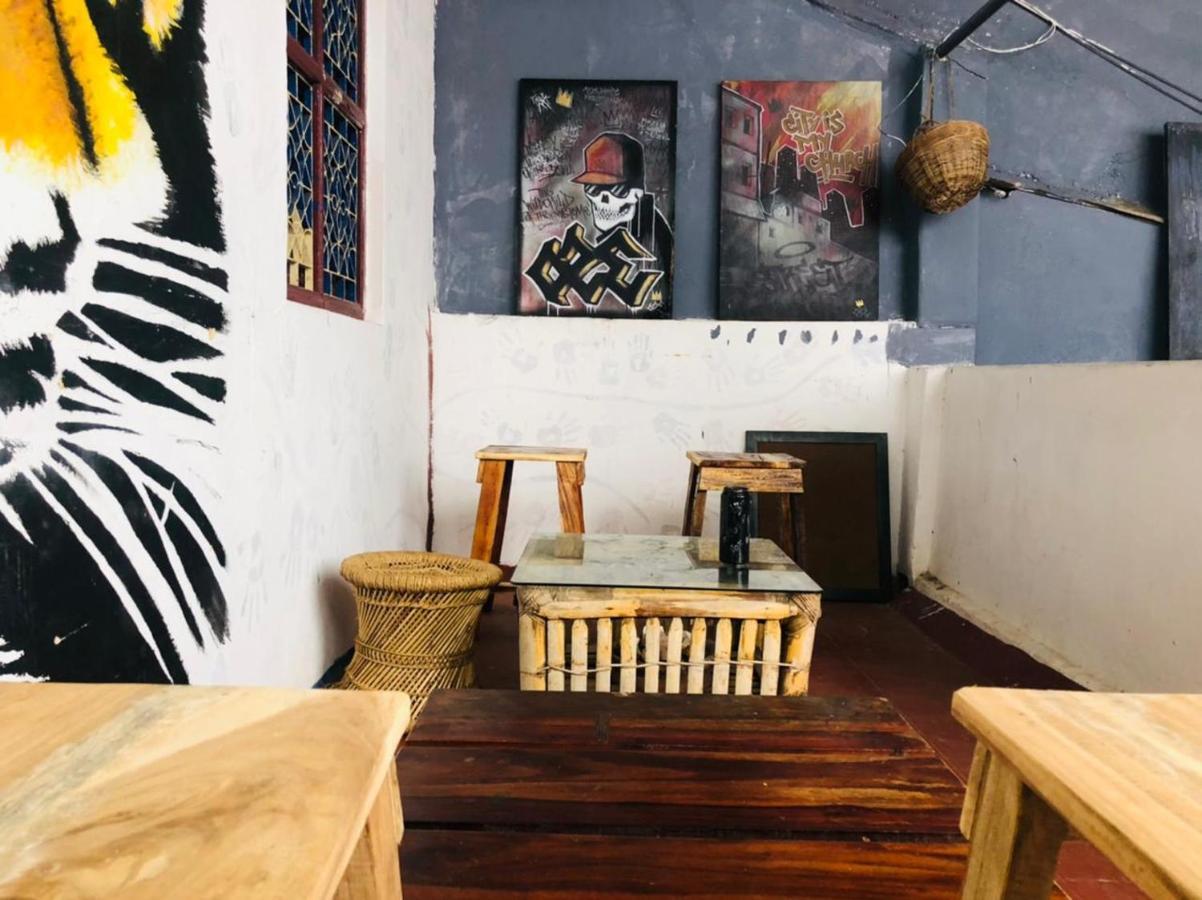 Gurukulam Hostel Pondicherry Esterno foto