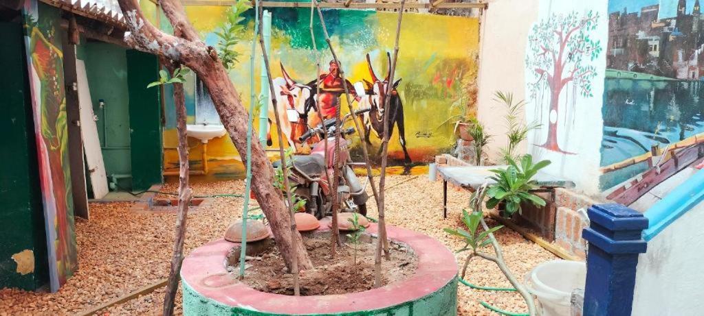 Gurukulam Hostel Pondicherry Esterno foto